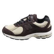 2002Rx Zwart Koffie Gore-Tex Sneakers New Balance , Brown , Heren