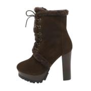 Pre-owned Suede boots Burberry Vintage , Brown , Dames