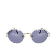 Pre-owned Metal sunglasses Chanel Vintage , Gray , Dames