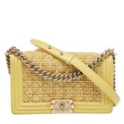 Pre-owned Leather chanel-bags Chanel Vintage , Yellow , Dames