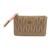 Pre-owned Leather wallets Miu Miu Pre-owned , Beige , Dames