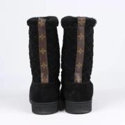 Pre-owned Suede boots Louis Vuitton Vintage , Black , Dames