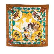 Pre-owned Silk scarves Hermès Vintage , Multicolor , Dames