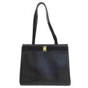 Pre-owned Leather shoulder-bags Salvatore Ferragamo Pre-owned , Black ...