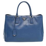 Pre-owned Leather prada-bags Prada Vintage , Blue , Dames