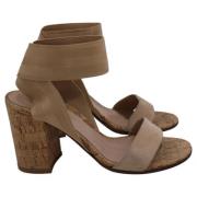 Pre-owned Suede sandals Gianvito Rossi Pre-owned , Brown , Dames