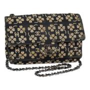 Pre-owned Canvas shoulder-bags Chanel Vintage , Black , Dames