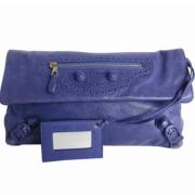 Pre-owned Leather clutches Balenciaga Vintage , Purple , Dames