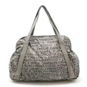 Pre-owned Canvas totes Chanel Vintage , Gray , Dames