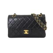 Pre-owned Leather chanel-bags Chanel Vintage , Black , Dames