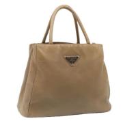 Pre-owned Leather handbags Prada Vintage , Beige , Dames