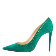 Pre-owned Suede heels Christian Louboutin Pre-owned , Green , Dames