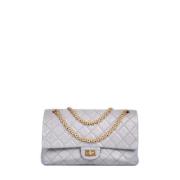 Pre-owned Leather chanel-bags Chanel Vintage , Gray , Dames