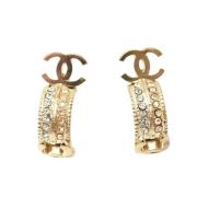 Pre-owned Metal chanel-jewelry Chanel Vintage , Yellow , Dames