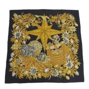 Pre-owned Silk scarves Hermès Vintage , Black , Dames