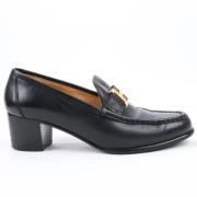 Pre-owned Leather flats Hermès Vintage , Black , Dames