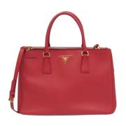 Pre-owned Leather prada-bags Prada Vintage , Red , Dames