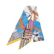 Pre-owned Silk scarves Hermès Vintage , Multicolor , Dames