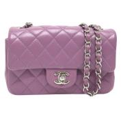 Pre-owned Leather chanel-bags Chanel Vintage , Purple , Dames