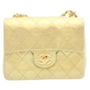 Pre-owned Leather chanel-bags Chanel Vintage , Yellow , Dames