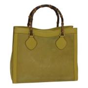 Pre-owned Leather handbags Gucci Vintage , Yellow , Dames