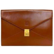 Pre-owned Leather clutches Loewe Pre-owned , Brown , Dames