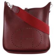 Pre-owned Leather shoulder-bags Hermès Vintage , Red , Dames