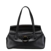 Pre-owned Leather shoulder-bags Salvatore Ferragamo Pre-owned , Black ...