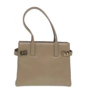 Pre-owned Leather totes Salvatore Ferragamo Pre-owned , Beige , Dames