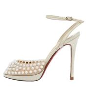 Pre-owned Leather heels Christian Louboutin Pre-owned , Beige , Dames