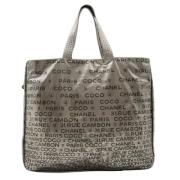 Pre-owned Canvas chanel-bags Chanel Vintage , Gray , Dames