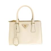 Pre-owned Leather totes Prada Vintage , Beige , Dames