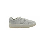 Lage Snit Leren Sneakers met Geperforeerde Neus Philippe Model , Gray ...