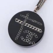 Pre-owned Metal necklaces Chanel Vintage , Gray , Dames