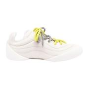 Witte Flexion Sneakers met Gele Veters Alexander McQueen , White , Dam...