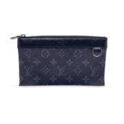 Pre-owned Leather clutches Louis Vuitton Vintage , Gray , Dames