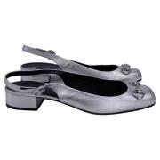 Pre-owned Leather flats Gucci Vintage , Gray , Dames