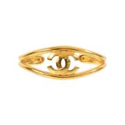 Pre-owned Metal chanel-jewelry Chanel Vintage , Yellow , Dames