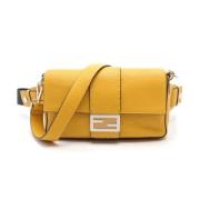 Pre-owned Leather fendi-bags Fendi Vintage , Yellow , Dames