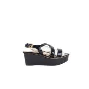 Pre-owned Canvas sandals Prada Vintage , Black , Dames