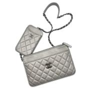 Pre-owned Leather chanel-bags Chanel Vintage , Gray , Dames