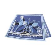 Pre-owned Silk scarves Hermès Vintage , Blue , Dames