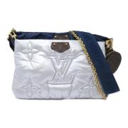 Pre-owned Nylon clutches Louis Vuitton Vintage , Gray , Dames