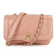 Pre-owned Leather shoulder-bags Chanel Vintage , Pink , Dames