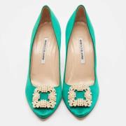 Pre-owned Satin heels Manolo Blahnik Pre-owned , Green , Dames