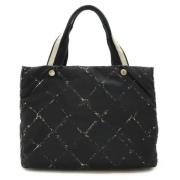 Pre-owned Canvas shoulder-bags Chanel Vintage , Black , Dames