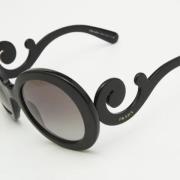 Pre-owned Acetate sunglasses Prada Vintage , Black , Dames