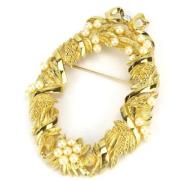 Pre-owned Metal brooches Dior Vintage , Yellow , Dames