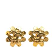 Pre-owned Fabric earrings Chanel Vintage , Yellow , Dames