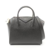 Pre-owned Leather handbags Givenchy Pre-owned , Black , Dames